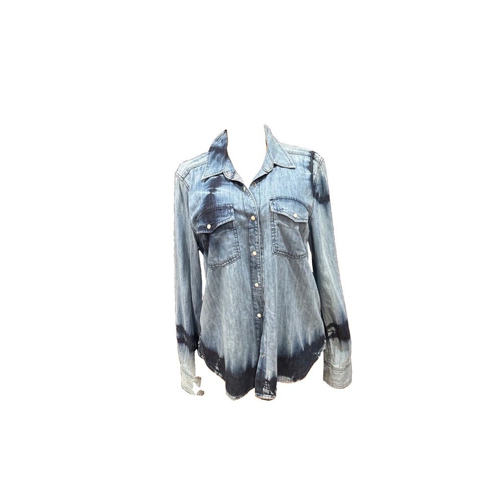 SUNDRy Women's DENIM BUTTON UP 1